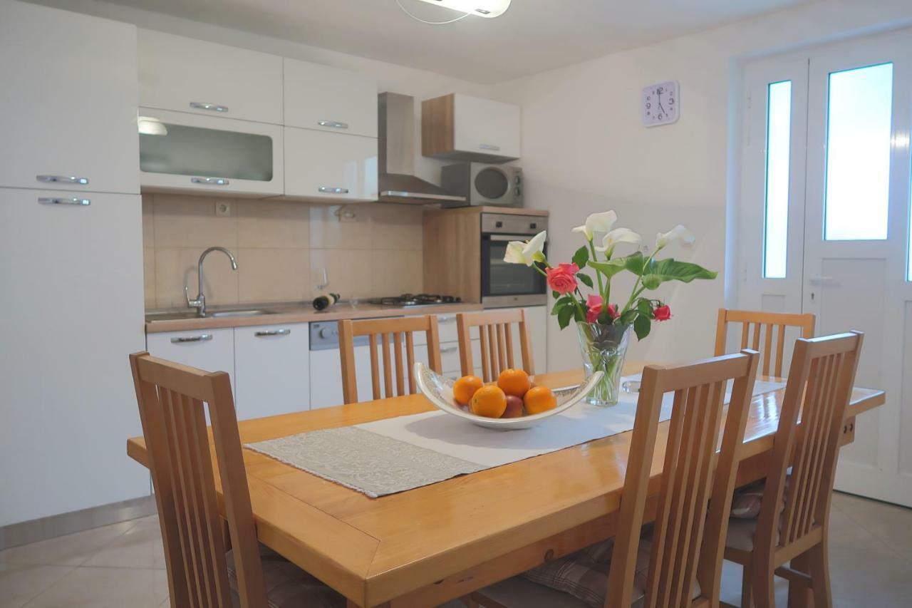 Studio Apartman Mia Stobreč Dış mekan fotoğraf