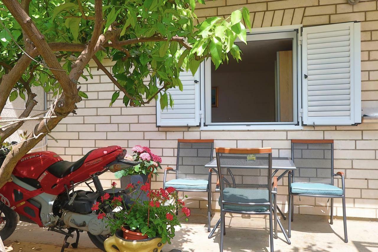Studio Apartman Mia Stobreč Dış mekan fotoğraf