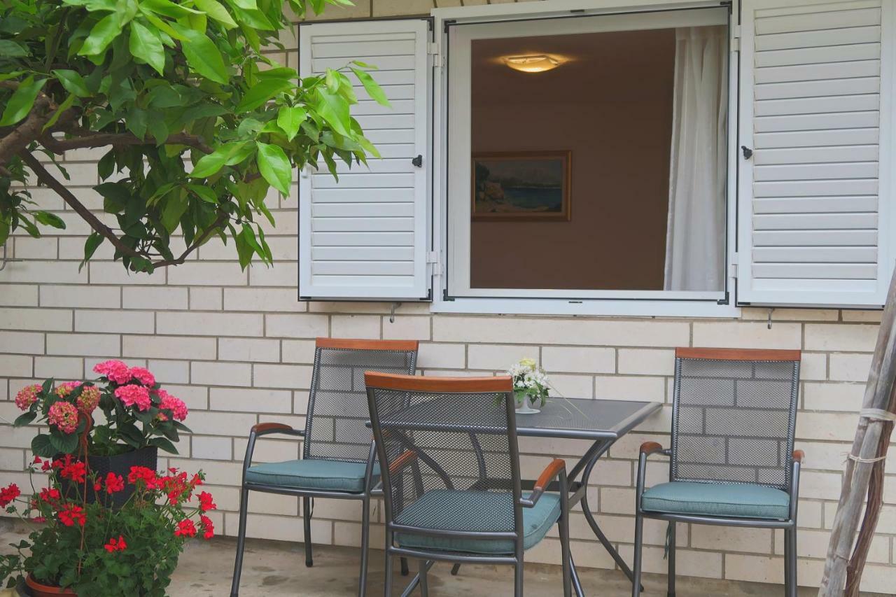Studio Apartman Mia Stobreč Dış mekan fotoğraf