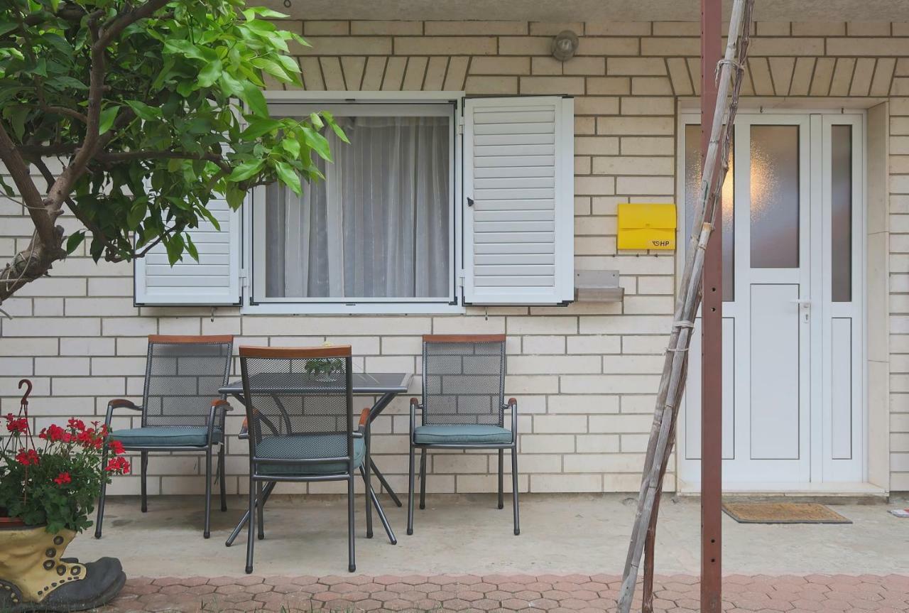 Studio Apartman Mia Stobreč Dış mekan fotoğraf